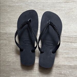 Havaianas Black Flip Flops